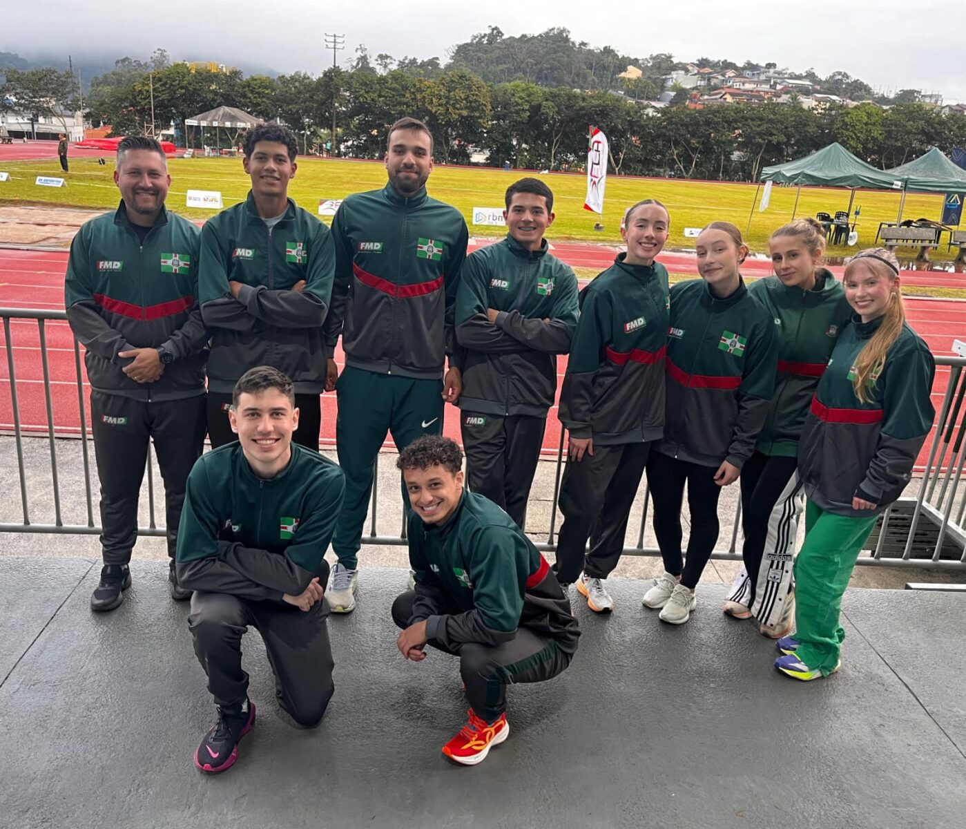 Equipe de Atletismo da Fundação Municipal de Desportos brilha no Estadual Adulto com ótimos resultados