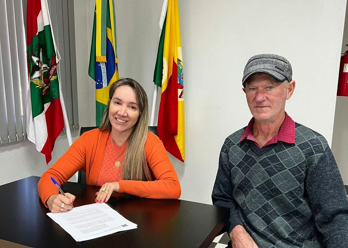 Santa Terezinha conquista novos equipamentos para reforçar infraestrutura viária