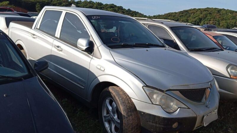 Detran/SC realiza leilão online com veículos conservados e sucatas no Norte do estado