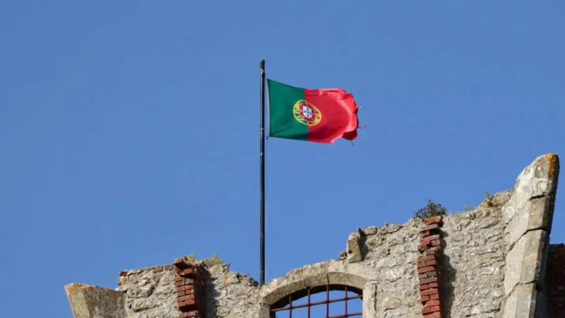 Brasileiros podem ser afetados com pacote anti-imigração aprovado em Portugal