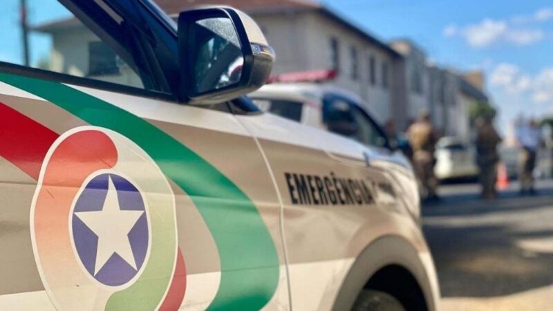 Motociclista embriagado é preso após tentar fugir de abordagem policial