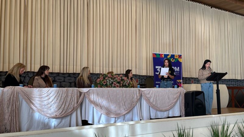 Vereadoras prestigiam conferência para mulheres