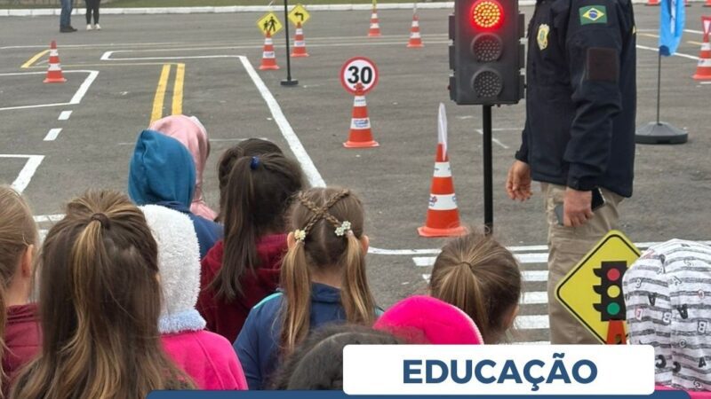 Alunos da Rede Municipal de Rio Negrinho Participam de Ação Educativa Sobre Trânsito