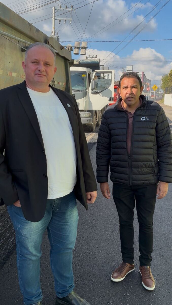 Vereadores do PL fiscalizam obra de recapeamento na Rua Capitão Ernesto Nunes