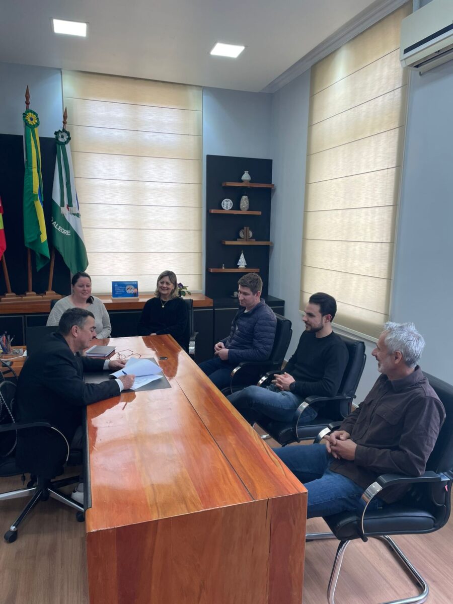 Prefeitura Assina Contrato Para Reforma Da Escola Maria José Duarte Silva Bernardes