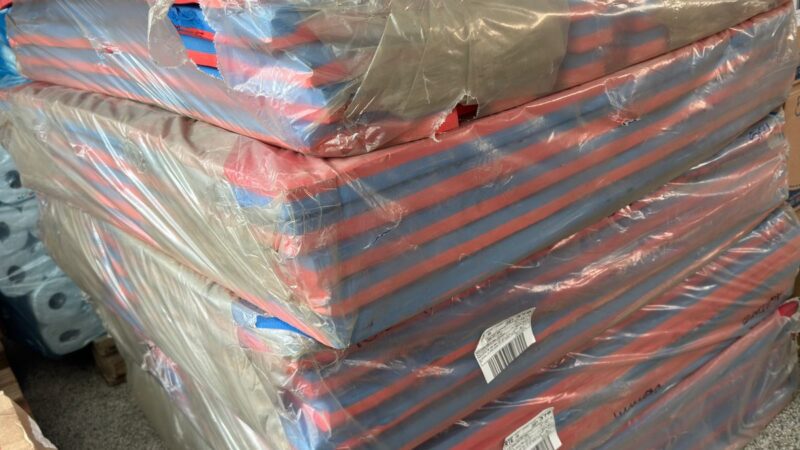 Prefeitura reforça infraestrutura da rede municipal de ensino com novos equipamentos e mobiliários