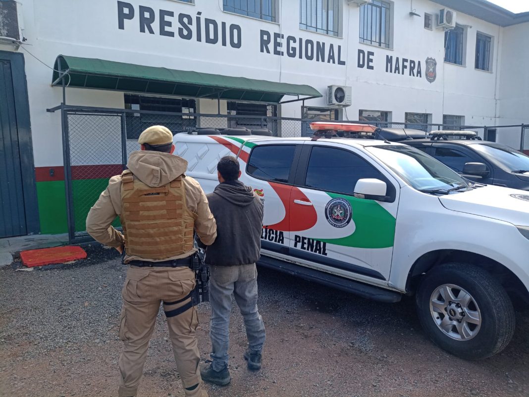 Suspeito de vários furtos é preso em Itaiópolis