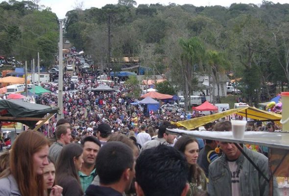 Santa Terezinha não terá a Magia da Festa do Mel em 2025; população aguarda retorno para 2026