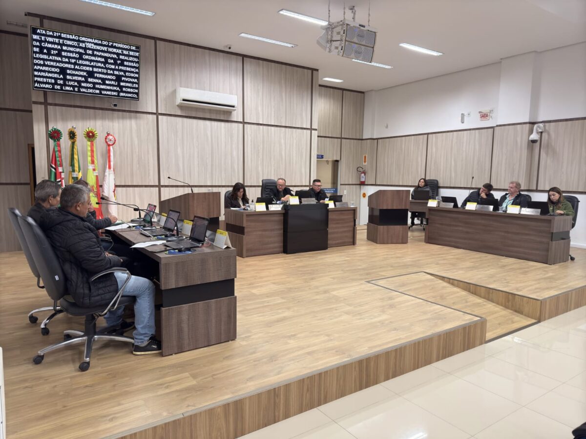 Sessão movimentada reforça apoio ao Hospital e valoriza fumicultores