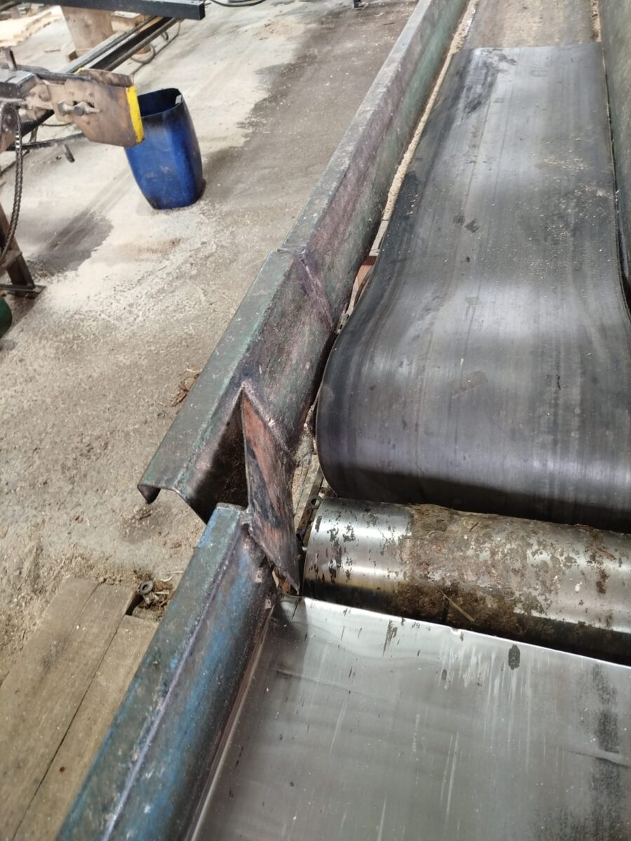 Vítima fica com o braço preso em máquina esteira de madeira em Aurora