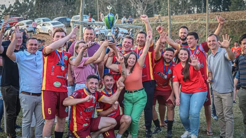 Final do Campeonato Municipal de Futebol Suíço movimenta Entre Rios em Santa Terezinha