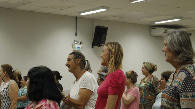 Encontro de Cuidadores em Família, palestra sobre cuidados com os pés
