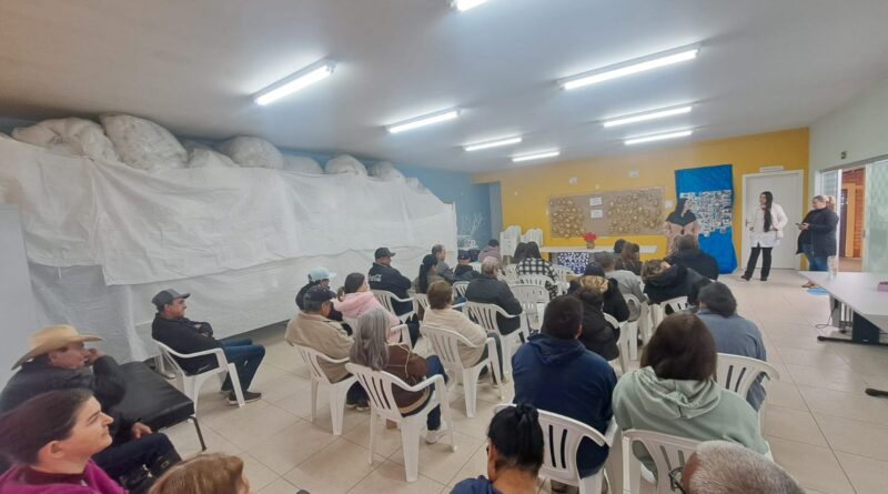 CAPS de Papanduva realiza pela primeira vez encontro especial entre pacientes, familiares e comunidade