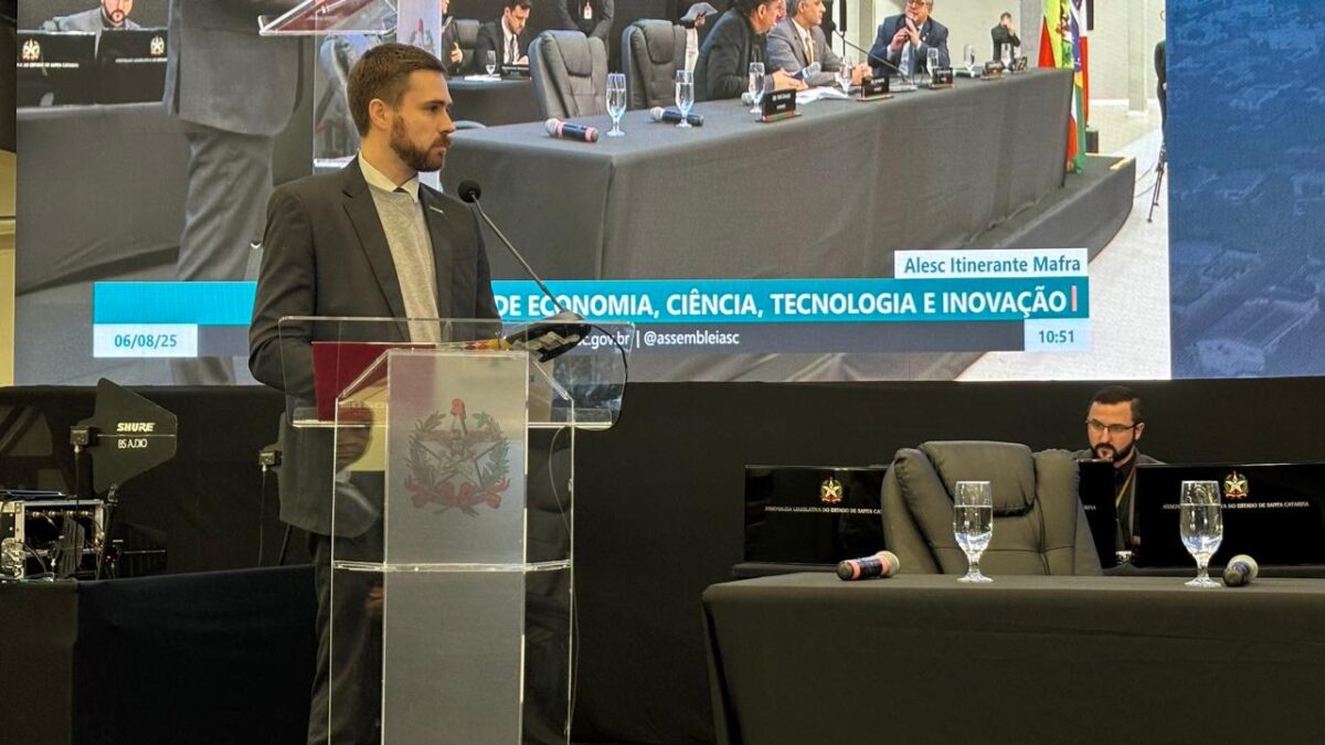 Presidente da Acisbs solicita atenção ao tarifaço e infraestrutura da SC-418