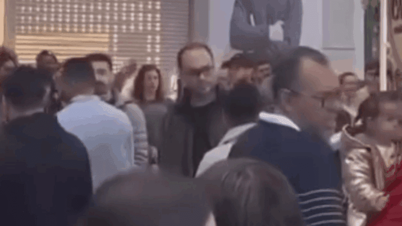 “Fora, Bolsonaro”: gritos de idoso e mulher provocaram confusão em shopping de Floripa