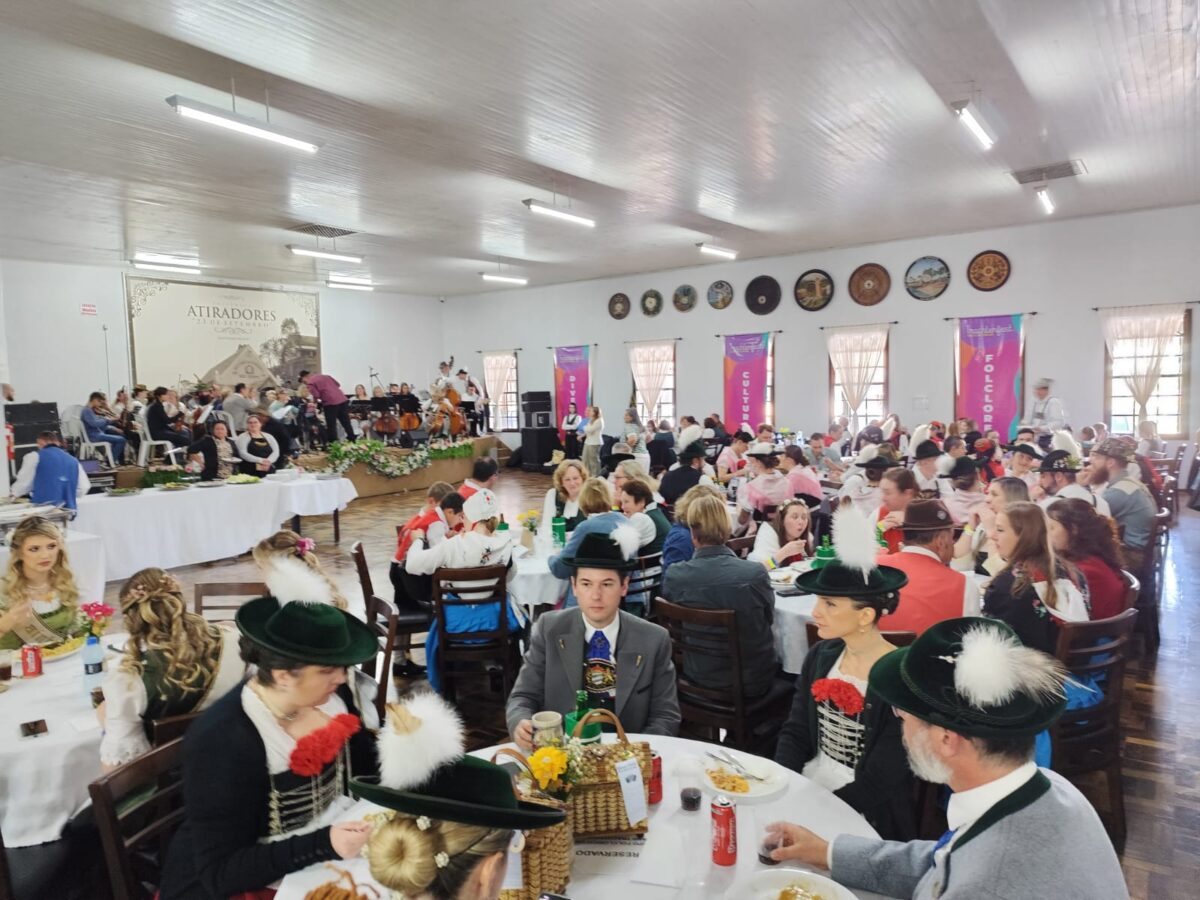 Trachtenfest celebra a cultura em São Bento do Sul
