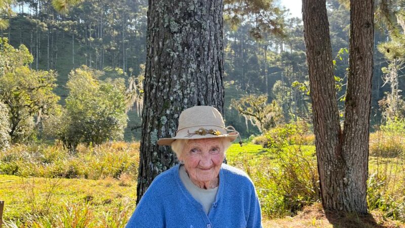 NOTA DE FALECIMENTO da Sra. REGINA PSCHEIDT 