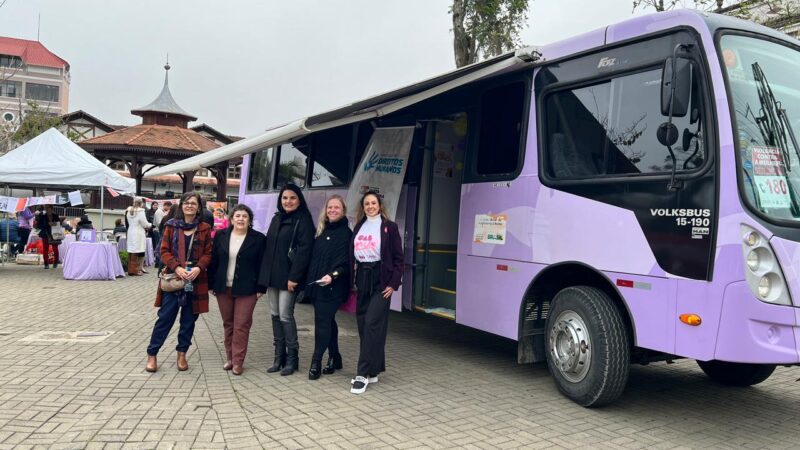 Câmara prestigia Ônibus Lilás em São Bento do Sul