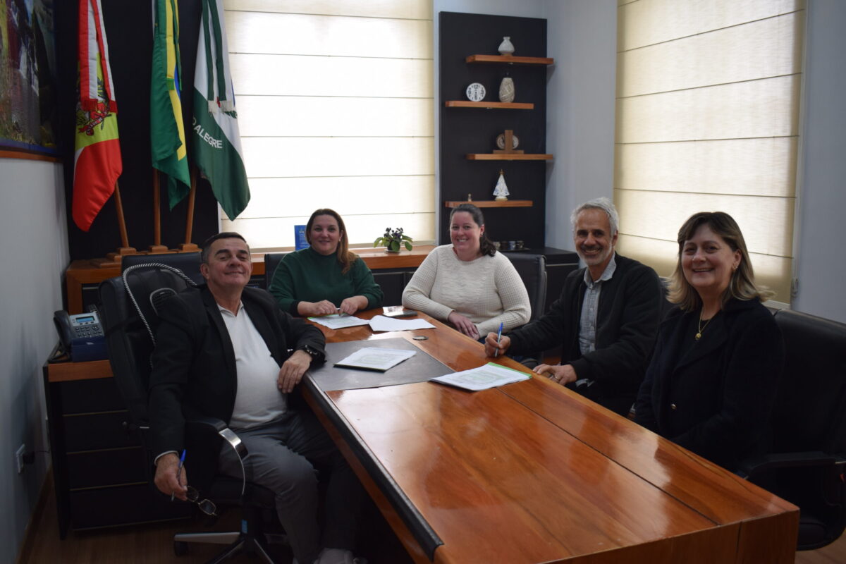 Prefeitura de Campo Alegre autoriza reforma de prédio para instalação de nova Unidade de Suporte da Educação