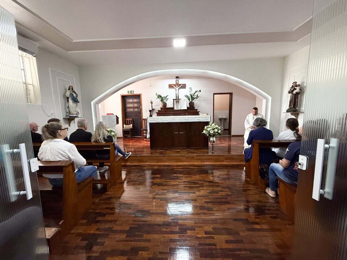 Hospital Santo Antônio-Santé entrega revitalização da capela, nova sala de espera e estação de tratamento de esgoto