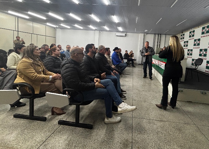 Sem clima: Evento de assinatura de obras em São Bento gera desconforto político