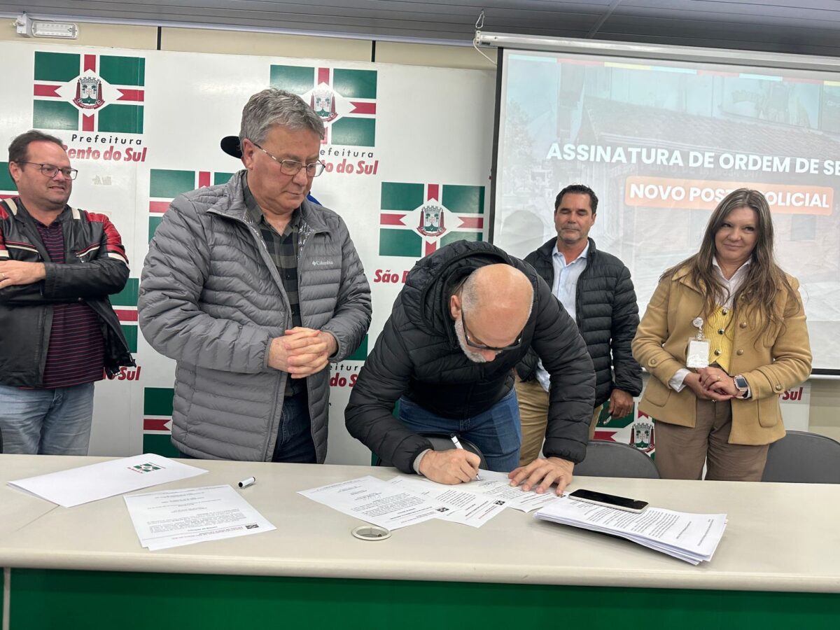 Prefeitura assina ordem de serviço para construção da nova UBS do Bairro 25 de Julho