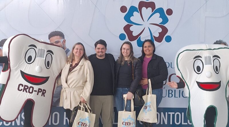 Equipes de Saúde Bucal de Papanduva participam do congresso “Odontologia em Movimento”