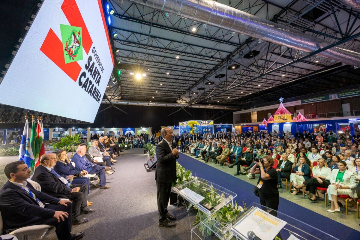 São Bento do Sul formaliza construção de 43 unidades via Casa Catarina