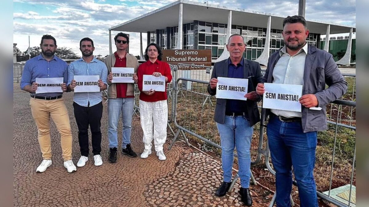 “Sem anistia”: bancada do PT na Grande Florianópolis diz ter ‘dado recado’ ao STF