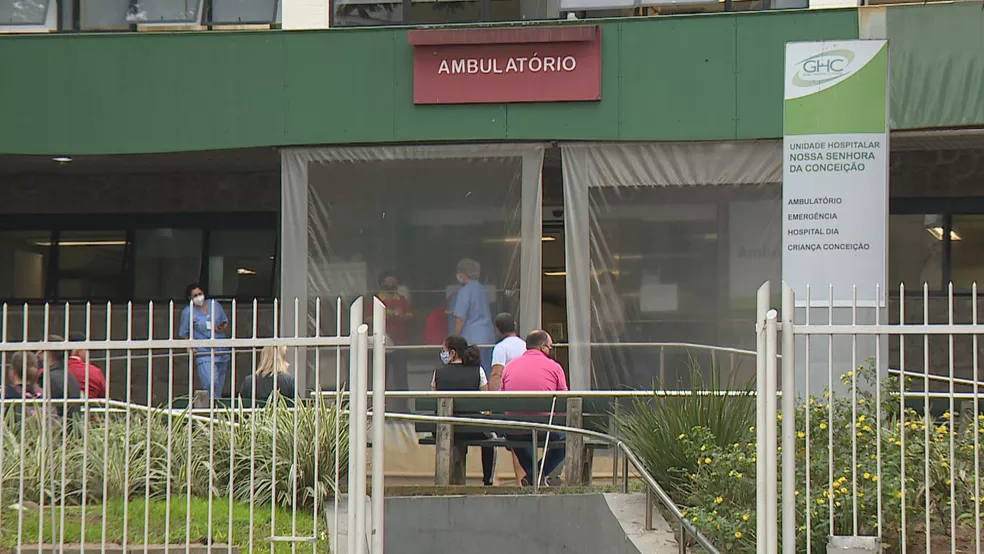 Hospital de Porto Alegre detecta surto de Covid-19; mais de 60 pacientes estão com o vírus