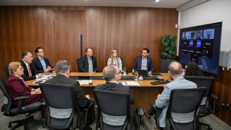 Fiesc apresenta pacote de apoio a grandes indústrias exportadoras