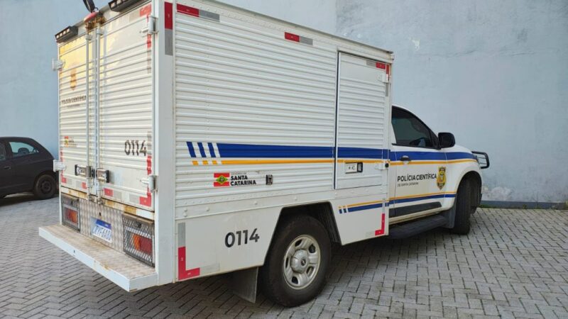 Mulher é encontrada morta na Praia do Ervino