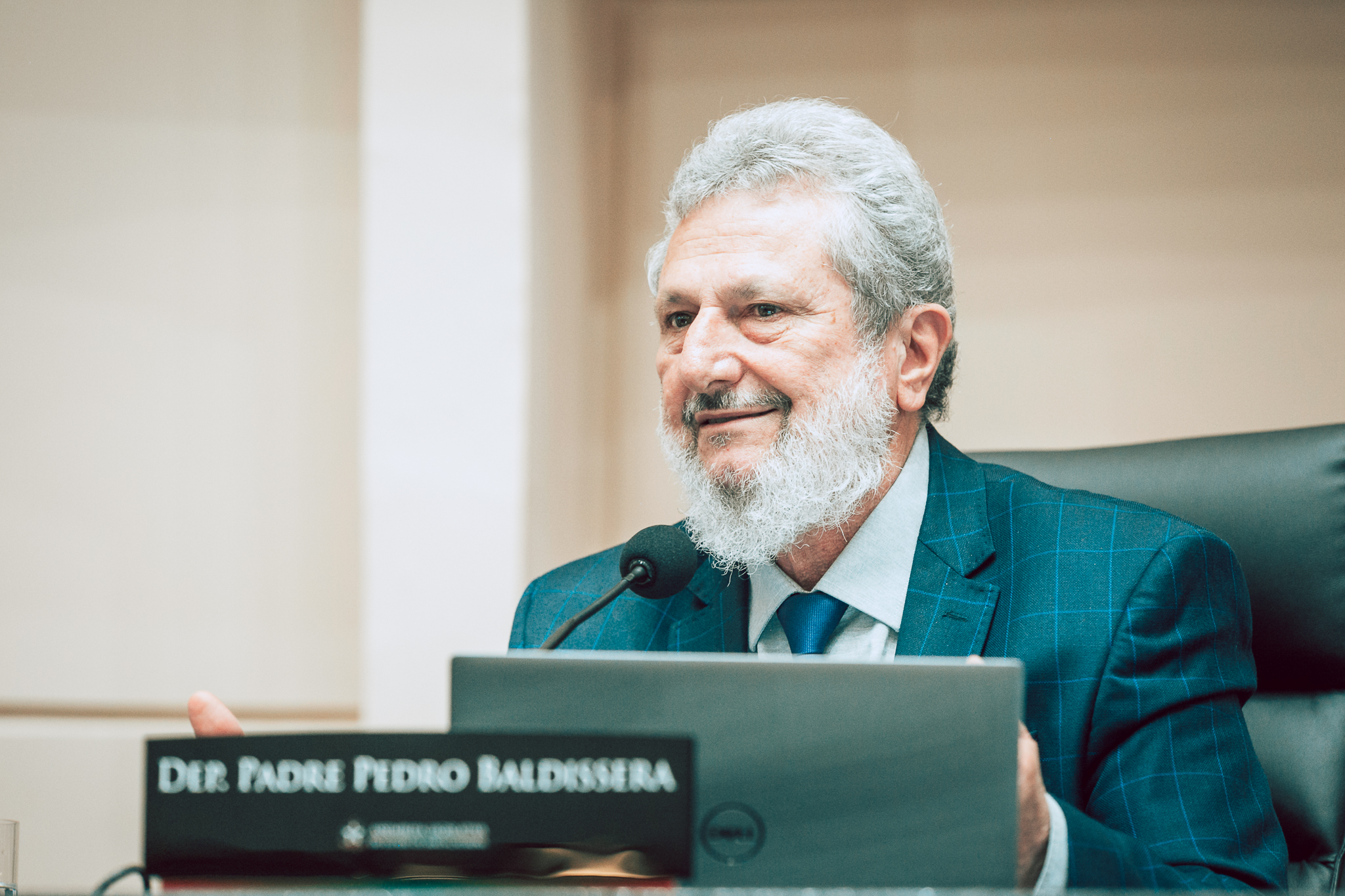 Padre Pedro cobra celeridade federal para regulamentação da cannabis medicinal