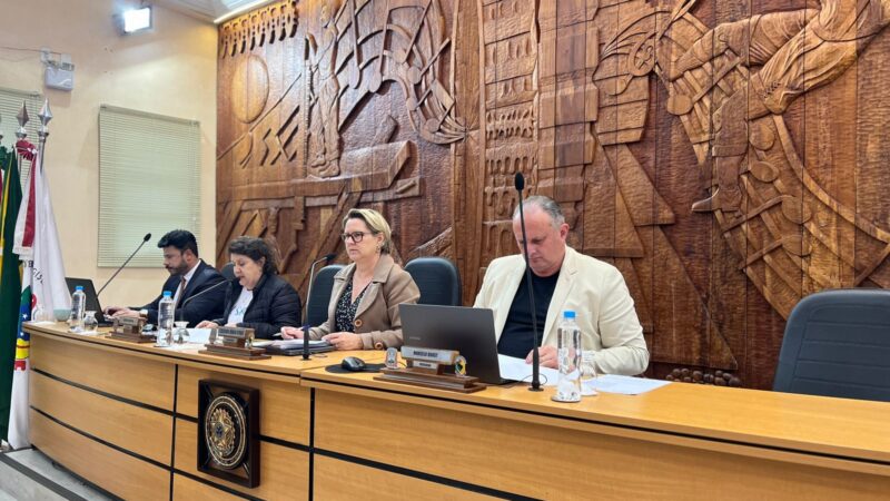 Diversas moções são aprovadas em reunião das comissões permanentes