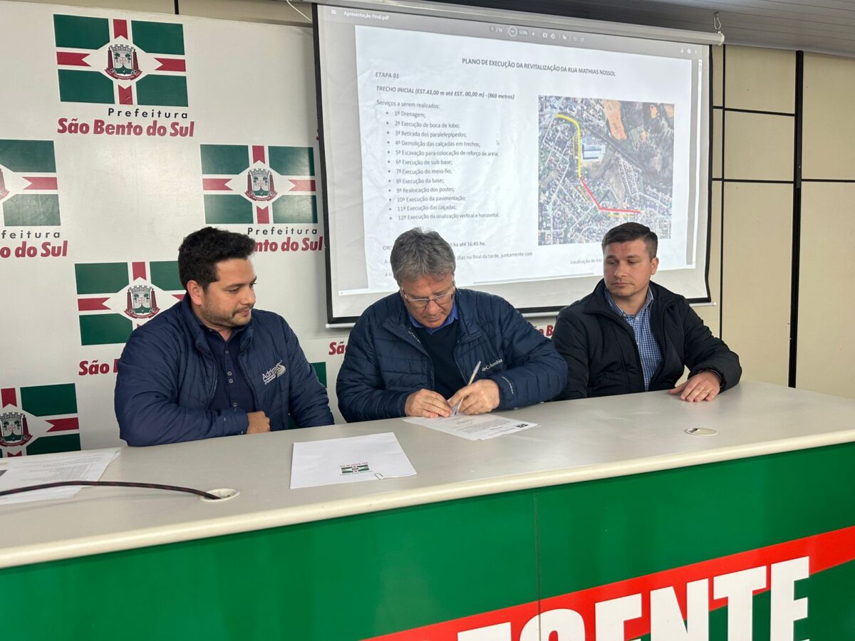 Assinada ordem de serviço para requalificação da Rua Mathias Nossol em São Bento do Sul