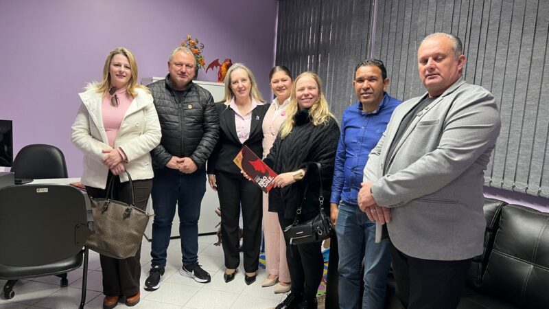 Legislativo prestigia evento da Polícia Civil