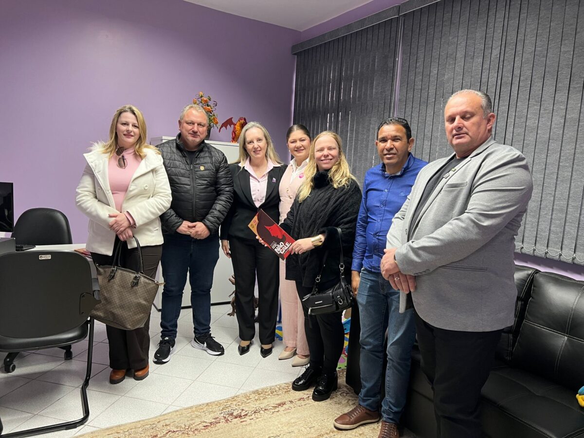 Legislativo prestigia evento da Polícia Civil