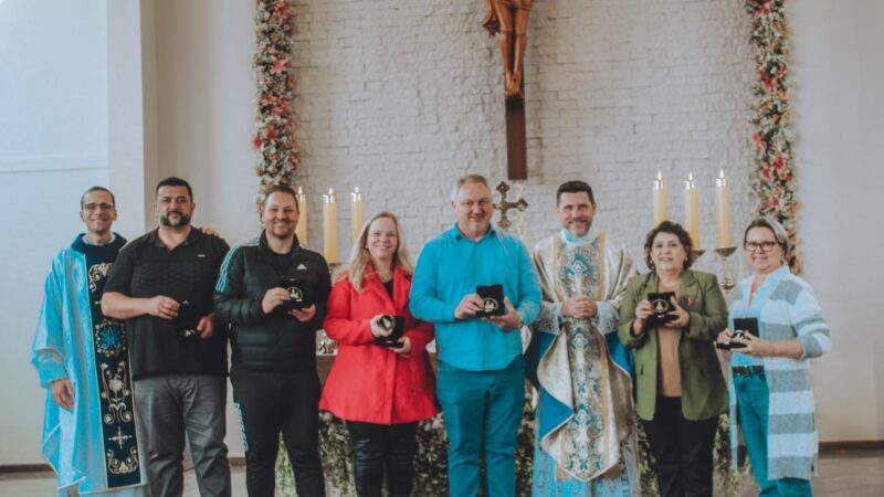 Vereadores são homenageados durante missa em Oxford