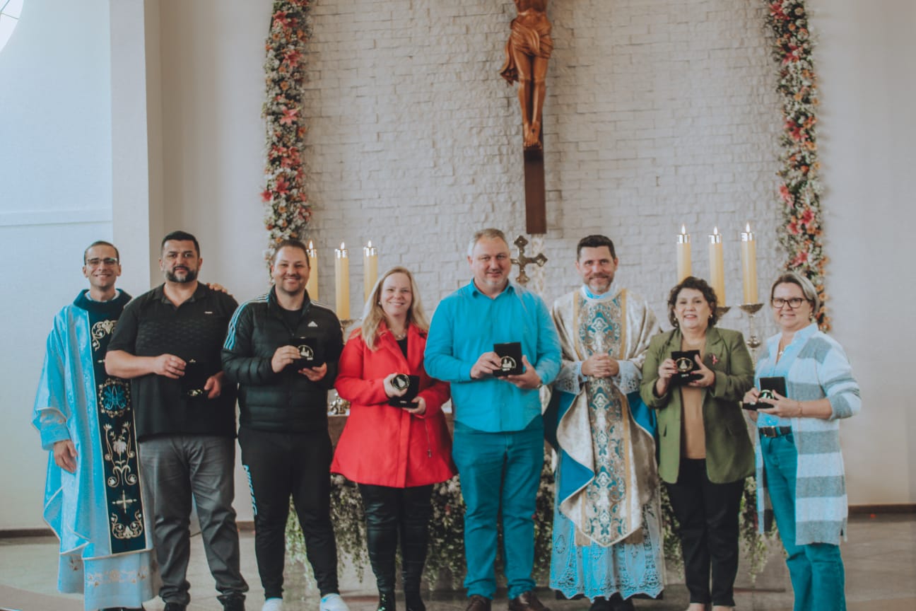 Vereadores são homenageados durante missa em Oxford