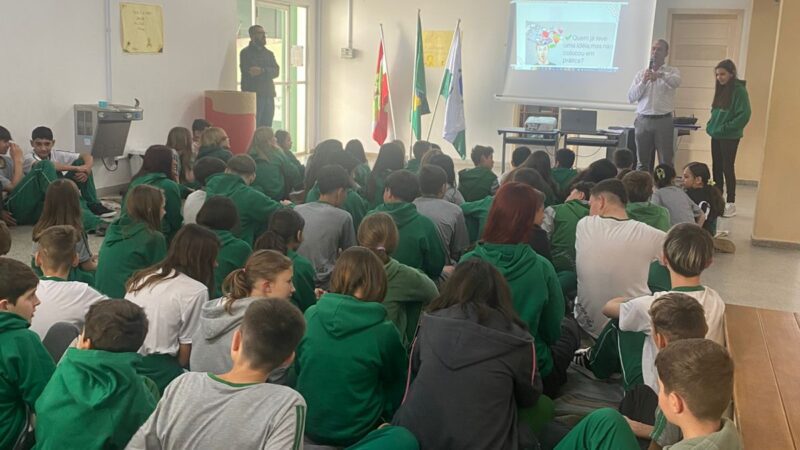 Empreendedorismo nas Escolas de Campo Alegre – Alunos aprendem na prática o valor da inovação e da persistência