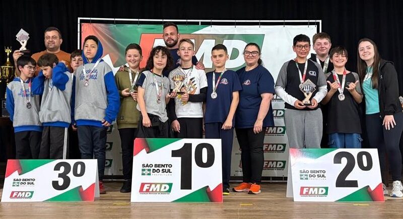 22º Circuito de Xadrez Escolar de São Bento do Sul reúne mais de 500 participantes