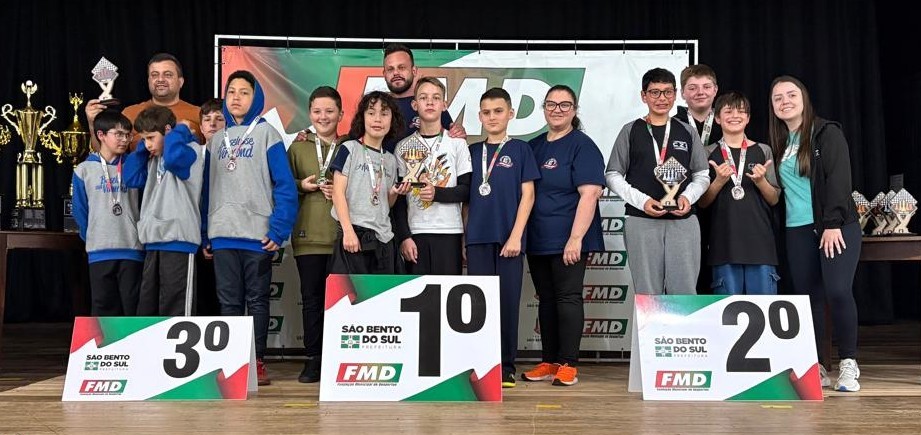 22º Circuito de Xadrez Escolar de São Bento do Sul reúne mais de 500 participantes