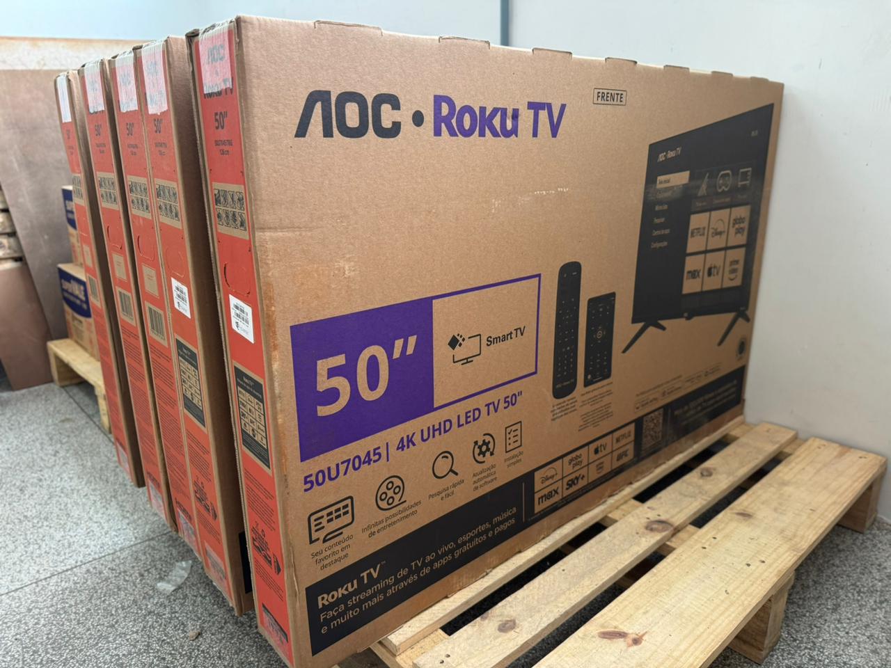 Entrega de SmartTVs e novos Utensílios para a rede municipal de ensino