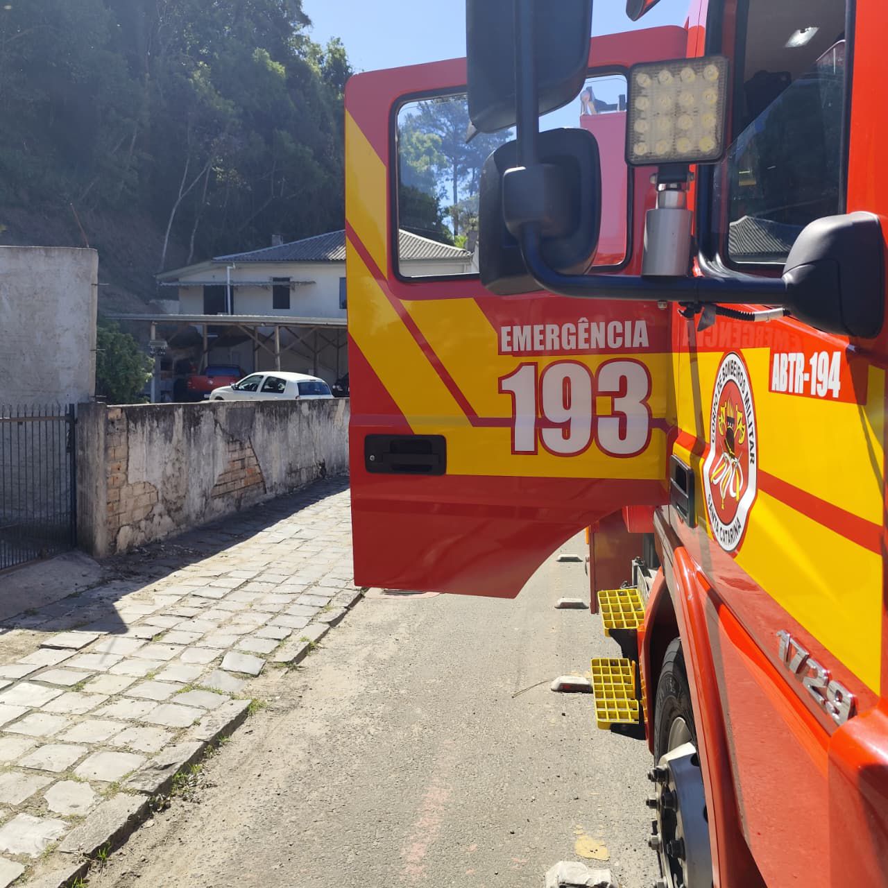 Mulher é atacada por cão no bairro Santa Rosa, em Porto União
