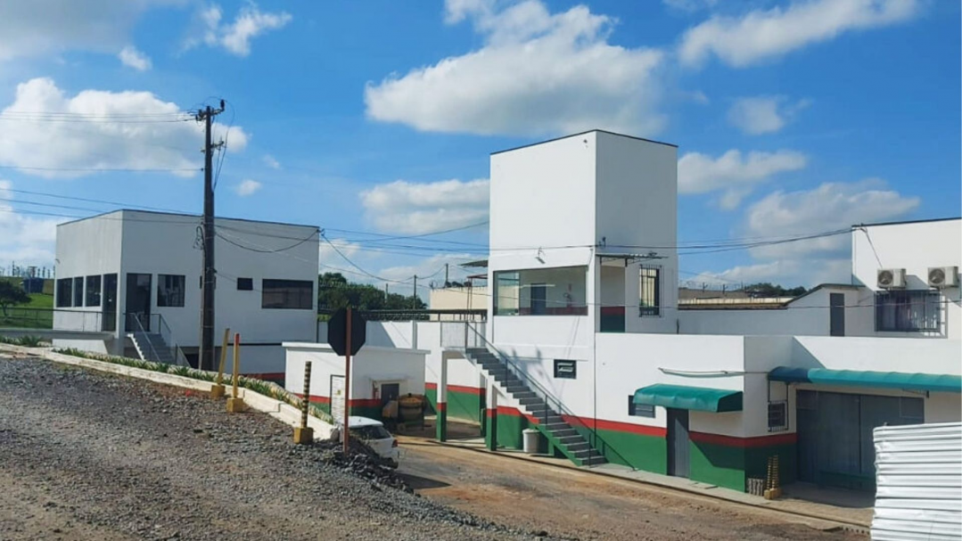 Detentos do Presídio Regional de Canoinhas passam a atuar na pintura e sinalização das vias da cidade