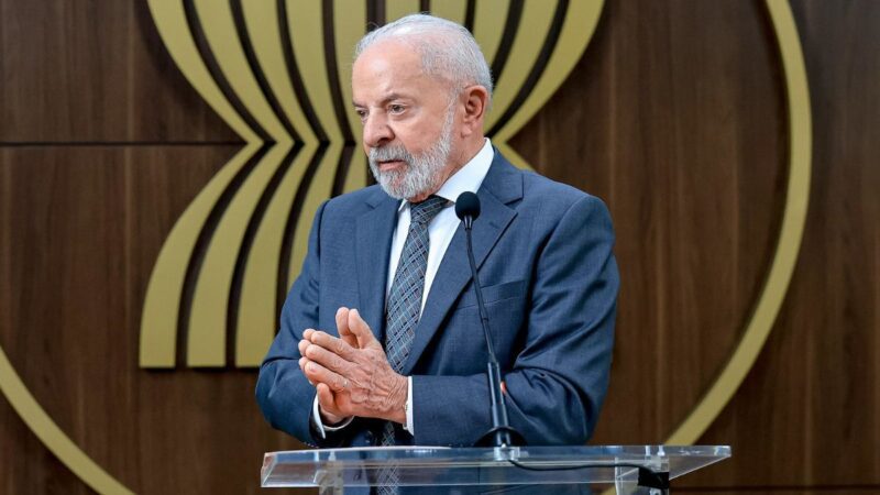 Lula diz que Brasil precisa de ‘trabalho coordenado’ para atingir ‘espinha dorsal do tráfico’