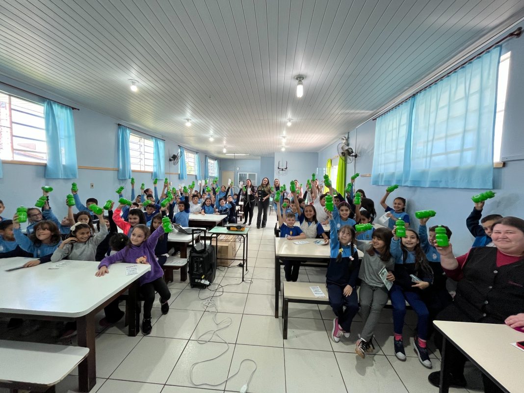 Versa Engenharia Ambiental leva educação ambiental às escolas municipais de Canoinhas