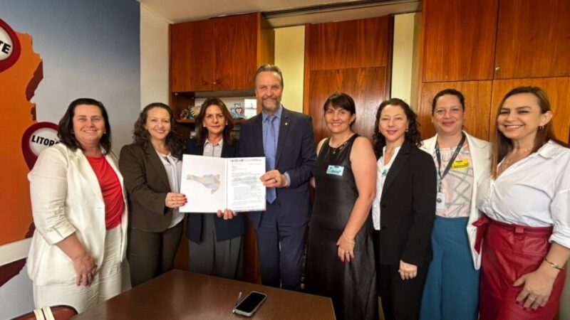 FECAM articula em Brasília mais recursos para fortalecer a Assistência Social nos municípios catarinenses