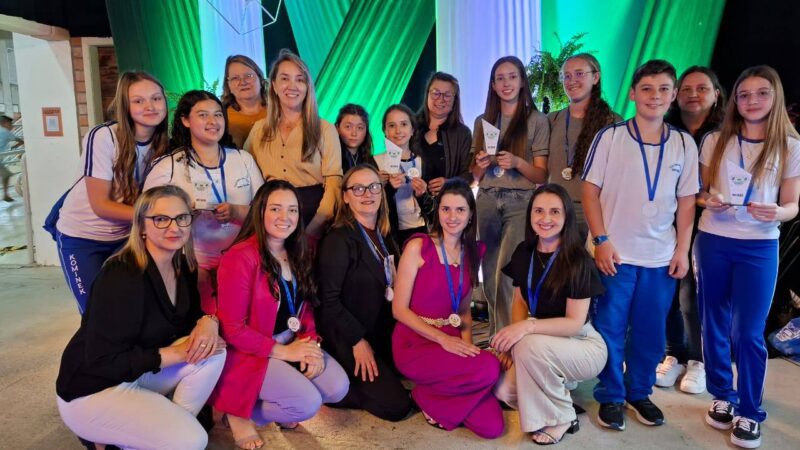 Santa Terezinha é destaque na Feira de Matemática Estadual em Pouso Redondo