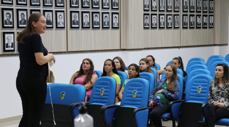 Grupo de Gestantes “Amor que Cresce” realiza seu 3º encontro